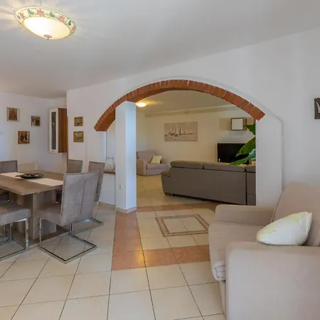 Apartment Ivy Crikvenica